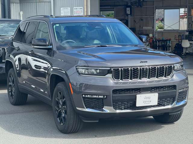 グランドチェロキープラチナエディション 4WD