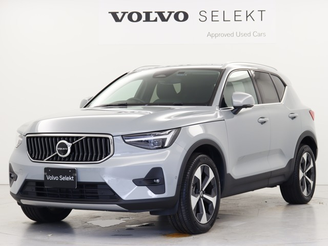 XC40ウルトラ B4 AWD 4WD