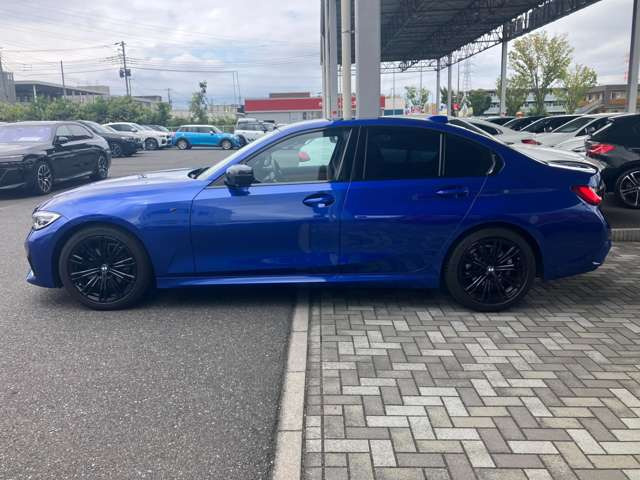 3シリーズセダン320i Mスポーツ