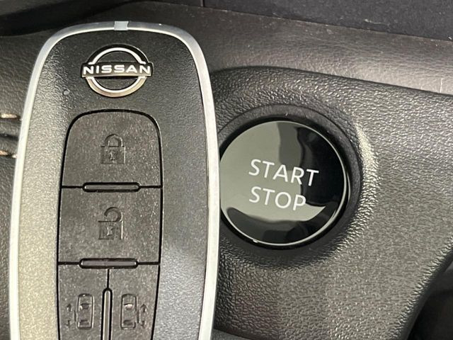 セレナ1.4 e-POWER ハイウェイスターV