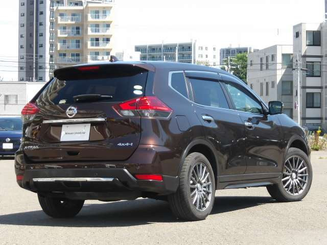 エクストレイル2.0 20Xi 4WD
