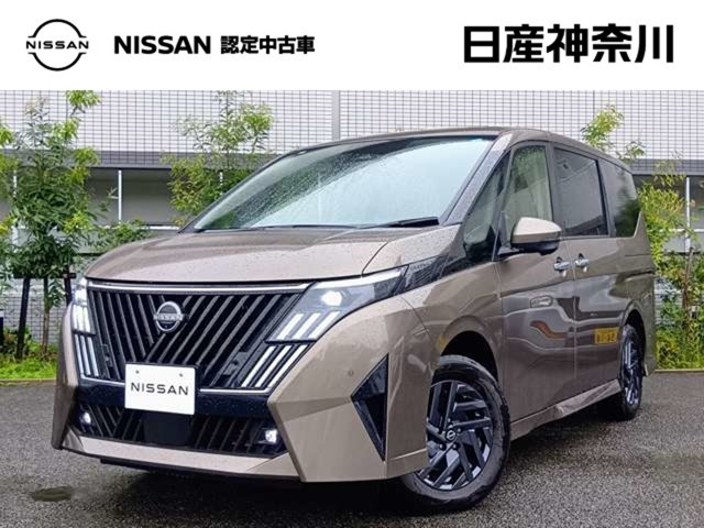 セレナ1.4 e-4ORCE ハイウェイスターV NissanConnectインフォテインメントシステム 4WD