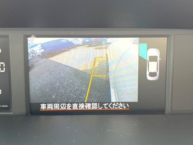 【サイドカメラ】停車・駐車時に死角になりがちな運転席から見えづらい部分の障害物を確認できます!雨天時や夜間などは特に活躍してくれるアイテムです。
