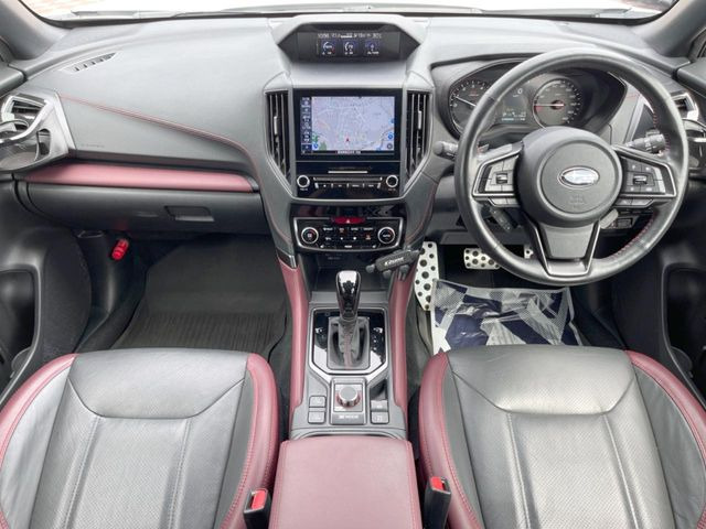 フォレスター1.8 STI スポーツ 4WD