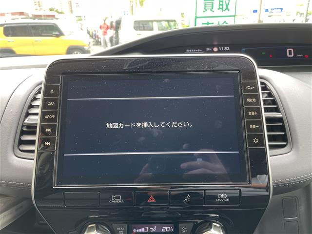 セレナ1.2 e-POWER ハイウェイスターV アーバンクロム