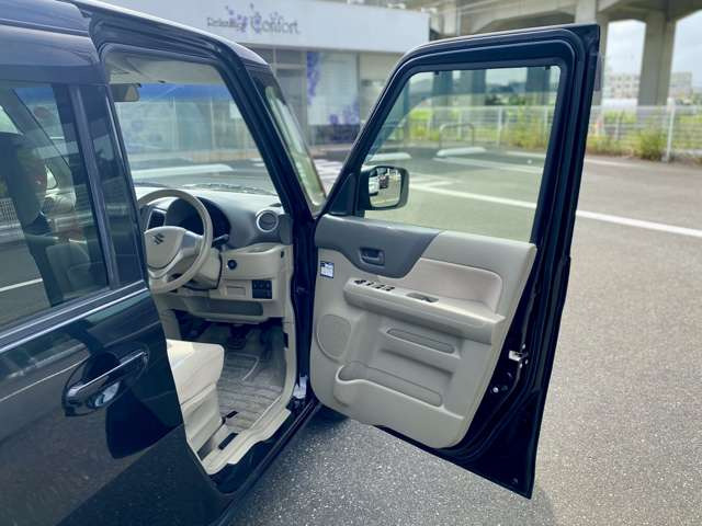 いつでも綺麗な状態をお客様に見て頂けるよう全車クリーニングを行っております!