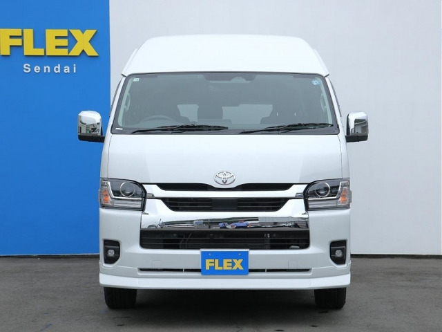 ハイエース2.7 グランドキャビン 4WD