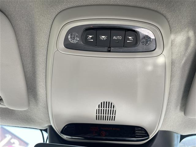 XC40B4 モメンタム