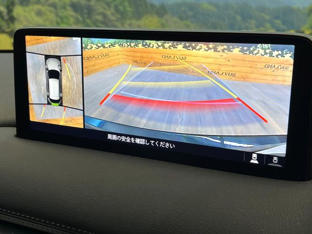 【360&deg;ビューモニター】専用のカメラにより、上から見下ろしたような視点で360度クルマの周囲を確認することができます☆死角部分も確認しやすく、狭い場所での切り返しや駐車もスムーズに行えます。