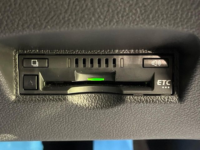 【ETC】高速道路の料金所をストレスなく通過!話題のスポットやサービスエリアに多い「スマートIC」利用時は必須のアイテムです。当店でセットアップを実施、ご納車当日からすぐにご利用いただけます!
