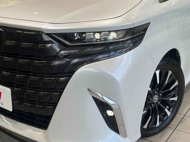 �y�O��LED�w�b�h���C�g�z�X�^�C���b�V���Ȍ����ڂ̎O��LED�w�b�h���C�g�𑕔���X�^�C�������łȂ��A��Ԃ̑��s�����E�ǍD�ň��S���Ă���肢�������܂��B