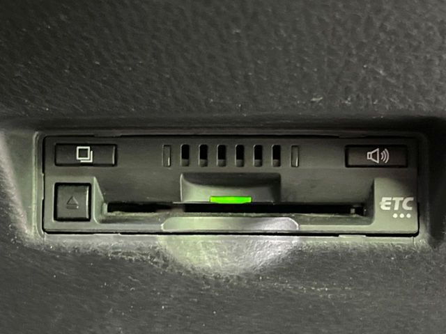【ETC】高速道路の料金所をストレスなく通過!話題のスポットやサービスエリアに多い「スマートIC」利用時は必須のアイテムです。当店でセットアップを実施、ご納車当日からすぐにご利用いただけます!