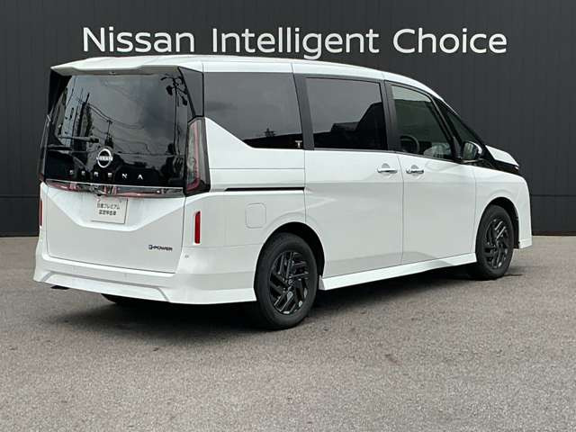 セレナ1.4 e-POWER ハイウェイスターV NissanConnectインフォテインメントシステム