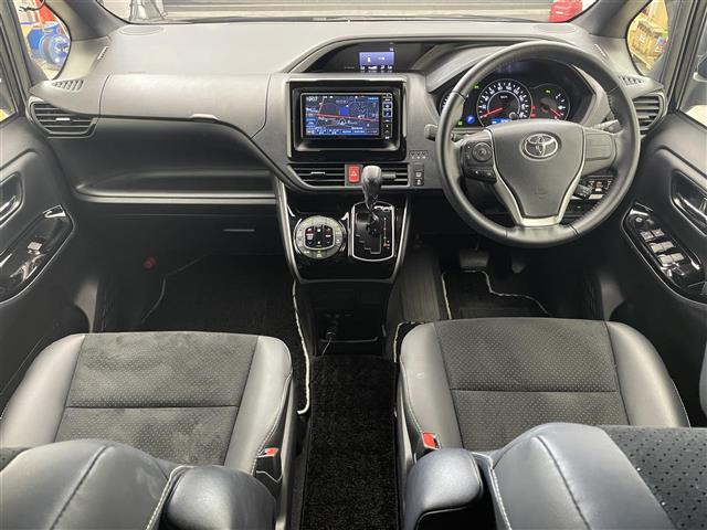 ヴォクシー2.0 ZS 煌III