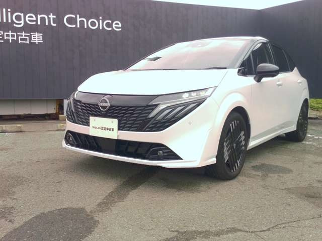 ノートオーラ1.2 G FOUR レザーエディション 4WD