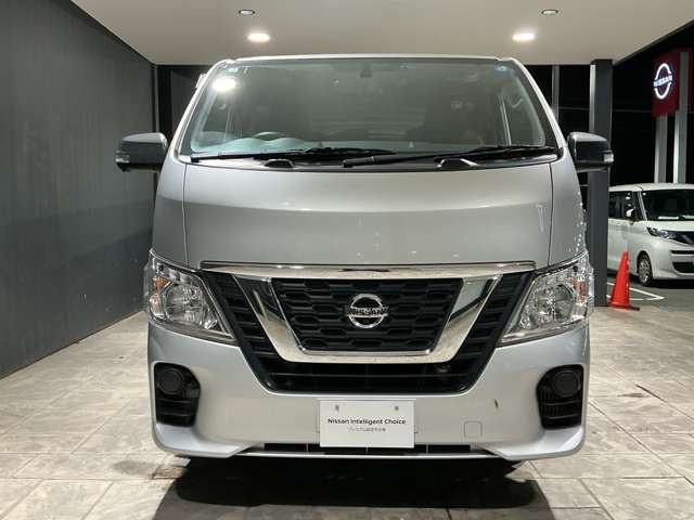 NV350キャラバンワゴン2.5 DX ロング 低床