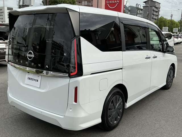 セレナ2.0 XV