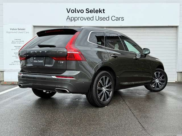 XC60T5 AWD インスクリプション 4WD