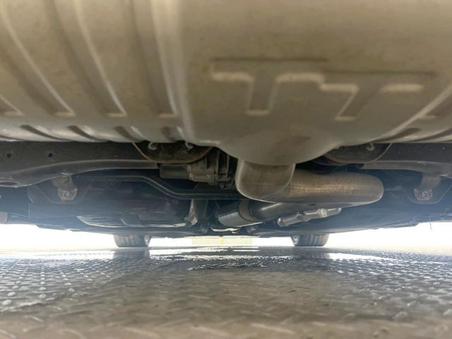 下回りがきれいなうちに、防錆加工の施工がオススメ。降雪地域はもちろん、沿岸部にお住いの方や、趣味でマリン・ウィンタースポーツをされる方に大変好評いただいております。