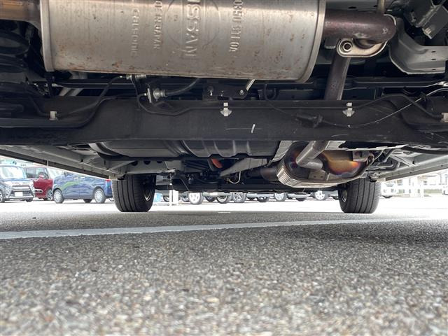 セレナ1.2 e-POWER ハイウェイスターV
