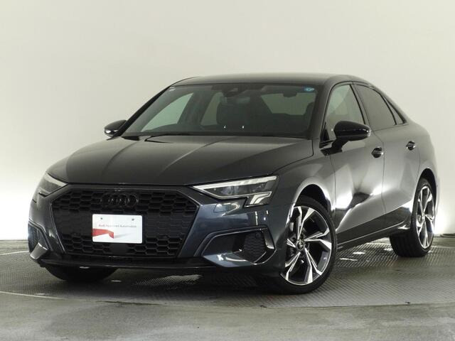 A3セダン30 TFSI シグネチャーエディション