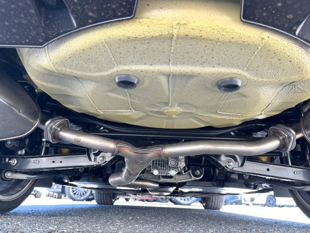下回りがきれいなうちに、防錆加工の施工がオススメ。降雪地域はもちろん、沿岸部にお住いの方や、趣味でマリン・ウィンタースポーツをされる方にご好評いただいております。