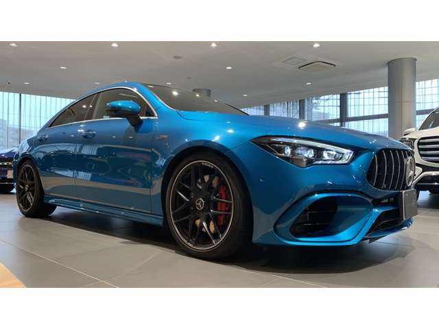 CLAクラスAMG CLA45 S 4マチックプラス 4WD