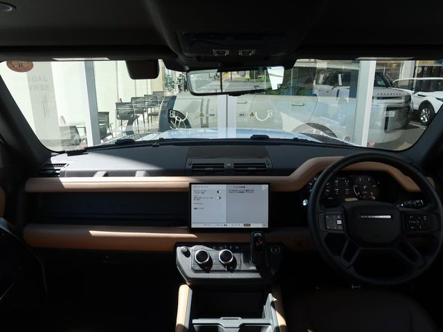 ディフェンダー90 Xダイナミック HSE 3.0L D350 ディーゼル 4WD