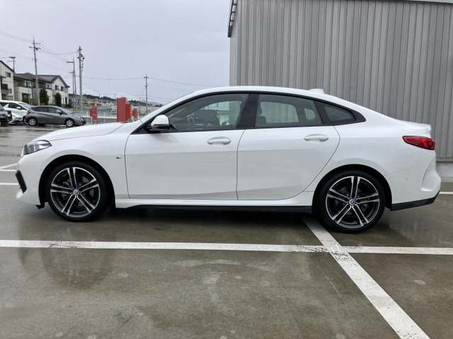 2シリーズグランクーペ218d Mスポーツ