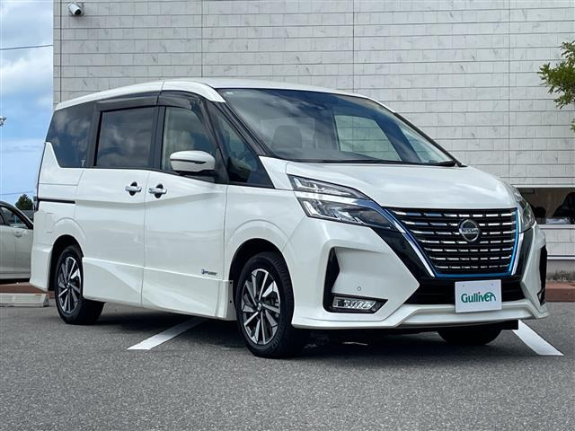 セレナ1.2 e-POWER ハイウェイスターV