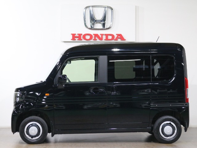 N-VAN+スタイル ファン 4WD