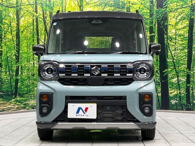 弊社では、全車『修復歴なし』のお車のみ取り扱っております。専任バイヤーによる厳選した仕入れの後、入庫後の車両チェックを行い、ネクステージが認定した高品質な中古車をご提供しております。