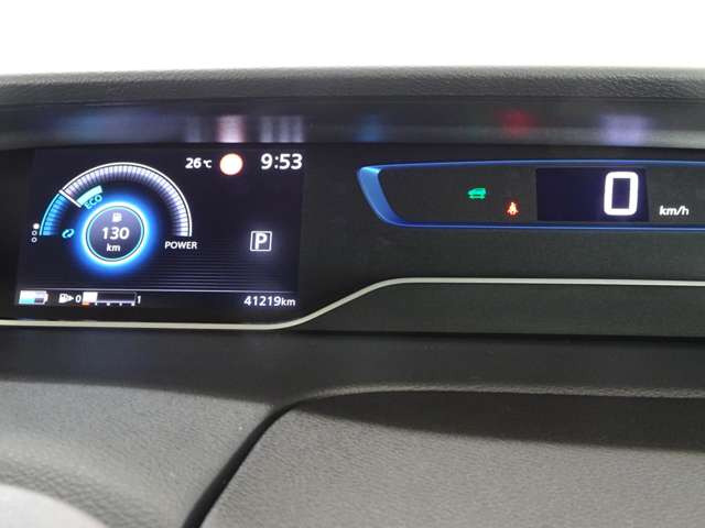 セレナ1.2 e-POWER ハイウェイスターV