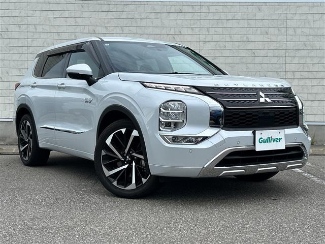 アウトランダーPHEV 2.4 P 4WD