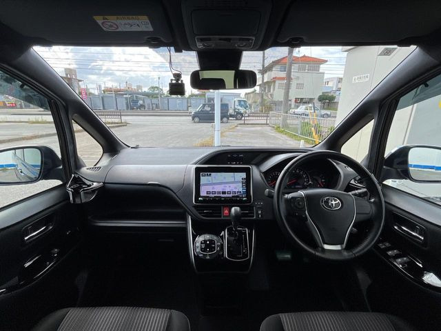 ヴォクシー2.0 ZS 煌II