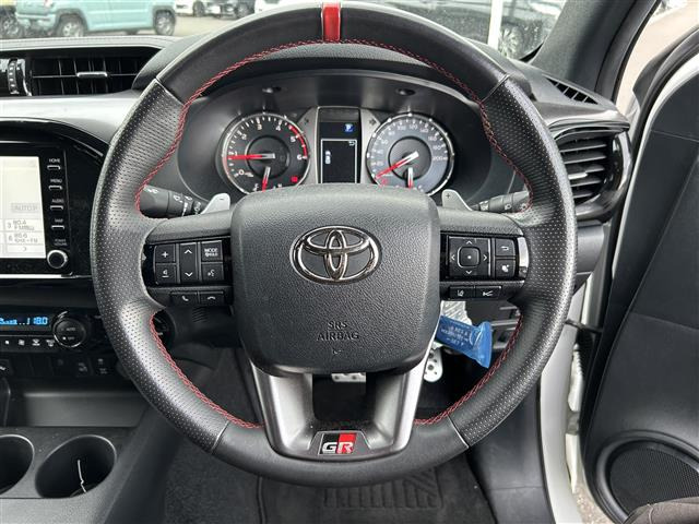 ハイラックス2.4 Z GRスポーツ ディーゼル 4WD