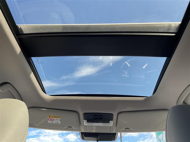 アウトランダーPHEV 2.4 P 4WD
