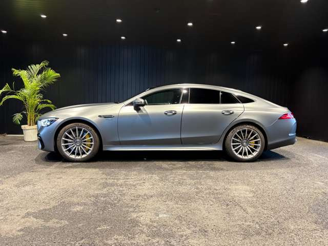 AMG GT 4ドアクーペ43 4マチックプラス AMG ライドコントロール プラスパッケージ 4WD