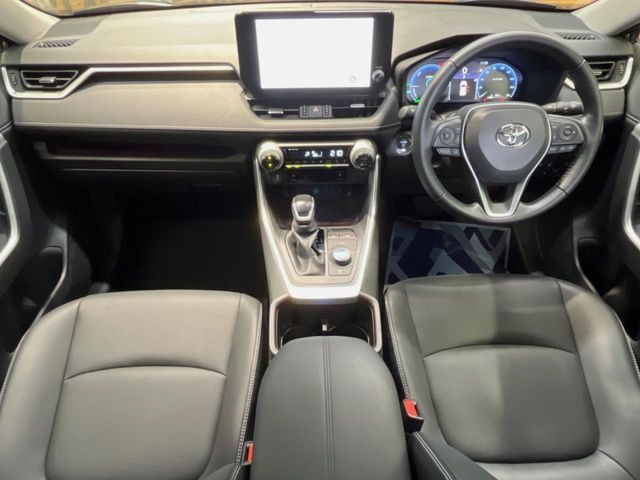 RAV42.5 ハイブリッド G E-Four 4WD