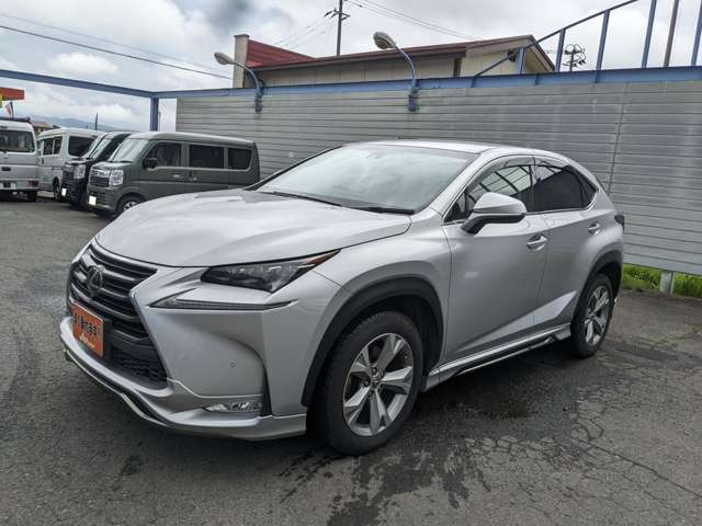 NX200t バージョンL 4WD