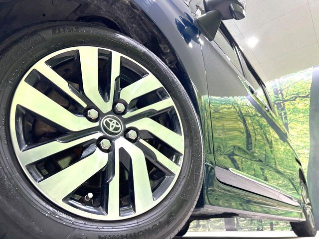 �y����14�C���`�A���~�z�C�[���z�O�ςɃ}�b�`���������A���~�z�C�[���𑕒����Ă���܂��B�e��ЊO�A���~�z�C�[����A�X�^�b�h���X�^�C�����戵�����Ă���܂��B���񂲑��k����������