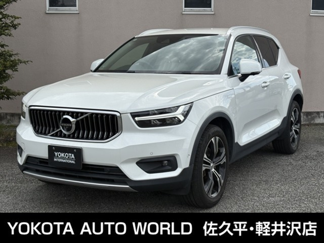XC40B4 AWD インスクリプション 4WD