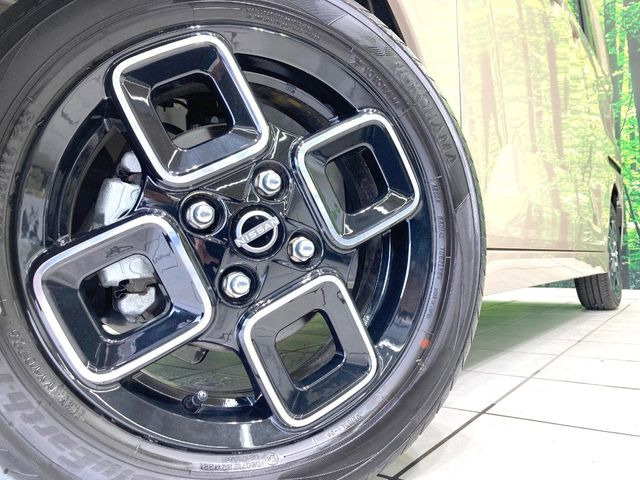 �y����14�C���`�A���~�z�C�[���z�O�ςɃ}�b�`���������A���~�z�C�[���𑕒����Ă���܂��B�e��ЊO�A���~�z�C�[����A�X�^�b�h���X�^�C�����戵�����Ă���܂��B���񂲑��k����������