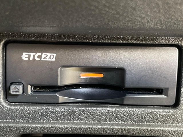 【ETC】高速道路の料金所をストレスなく通過!話題のスポットやサービスエリアに多い「スマートIC」利用時は必須のアイテムです。当店でセットアップを実施、ご納車当日からすぐにご利用いただけます!