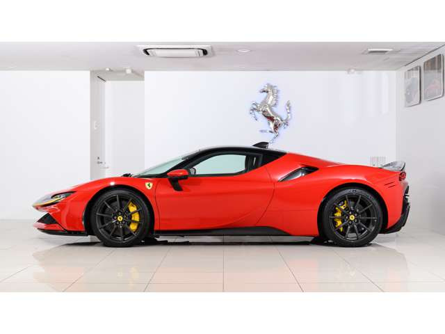SF90ストラダーレアセット フィオラノ F1 DCT E 4WD