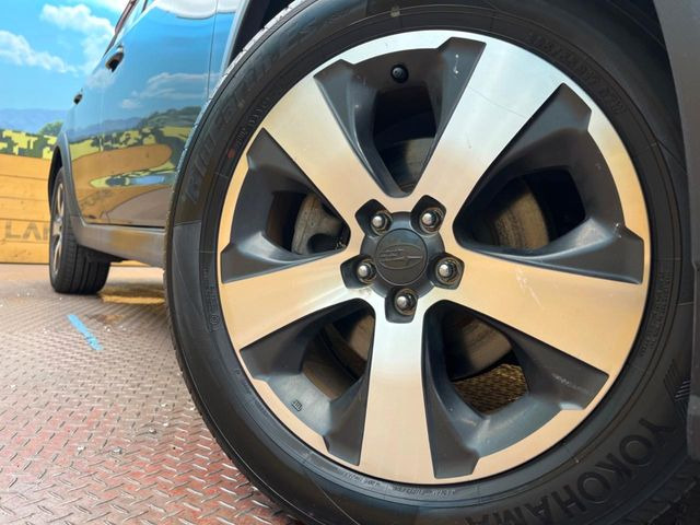 �y����17�C���`�A���~�z�C�[���z�O�ςɃ}�b�`���������A���~�z�C�[���𑕒����Ă���܂��B�e��ЊO�A���~�z�C�[����A�X�^�b�h���X�^�C�����戵�����Ă���܂��B���񂲑��k����������