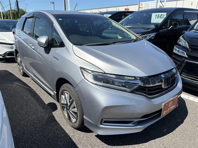 シャトル1.5 ハイブリッド ホンダセンシング 4WD