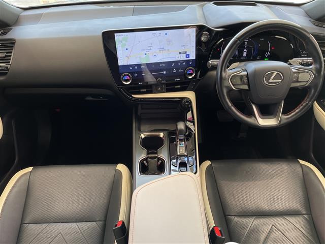 NX350h バージョンL 4WD