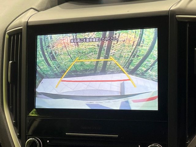 【サイド&バックカメラ】停車・駐車時に死角になりがちな運転席から見えづらいサイドとリアの障害物を確認できます!雨天時や夜間などは特に活躍してくれるアイテムです。