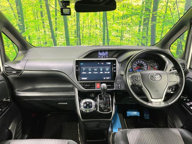 ヴォクシー2.0 ZS 煌